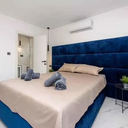 Holiday home In - Insel Krk 45221