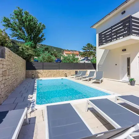 Holiday home In - Insel Krk 45221